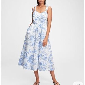 GAP V-neck cami blue floral midi dress, NWT, size 6